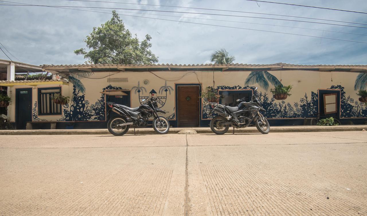 Hostal La Mariapolis Necocli Exterior photo