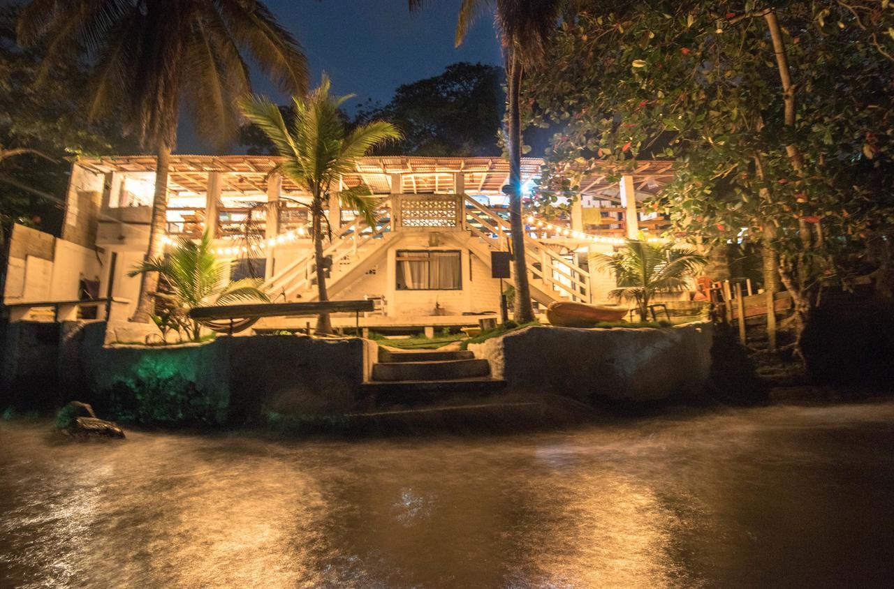 Hostal La Mariapolis Necocli Exterior photo